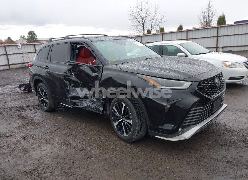 2021 Toyota Highlander XSE (VIN 5TDLZRBH3MS159477) main photo