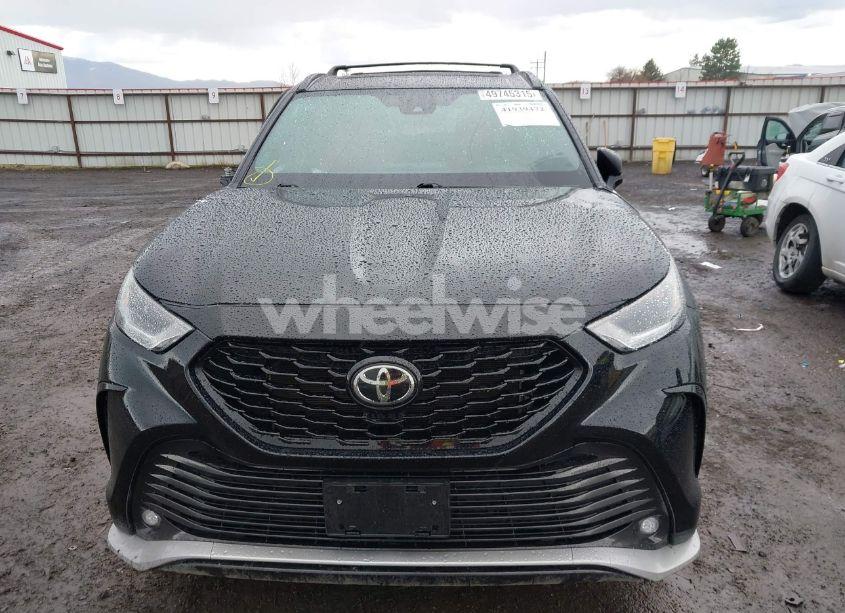 Photo 12 of 2021 Toyota Highlander XSE (VIN 5TDLZRBH3MS159477)