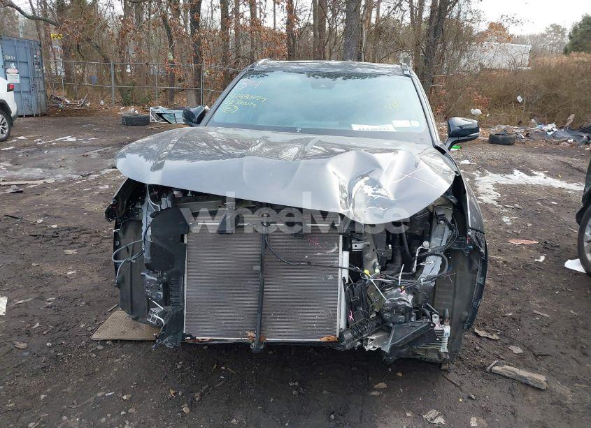 Photo 12 of 2022 Toyota Highlander XSE (VIN 5TDLZRBH6NS236117)