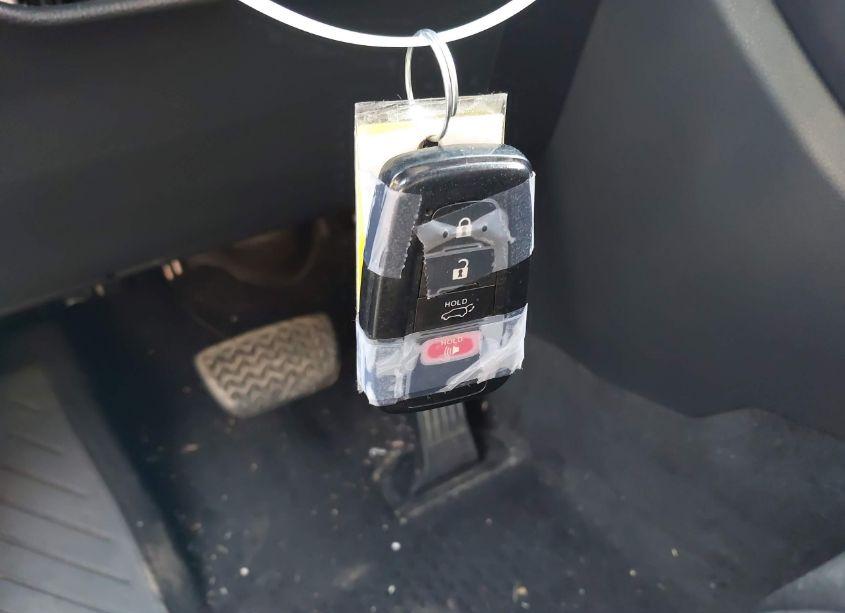 Photo 11 of 2022 Toyota Highlander XSE (VIN 5TDLZRBH7NS243951)