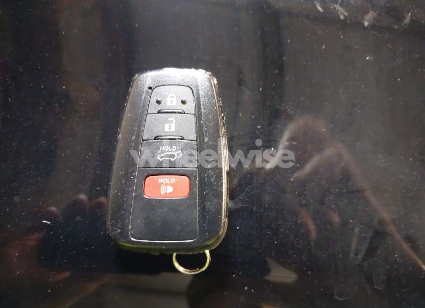 Photo 11 of 2021 Toyota Highlander XSE (VIN 5TDLZRBH8MS116057)