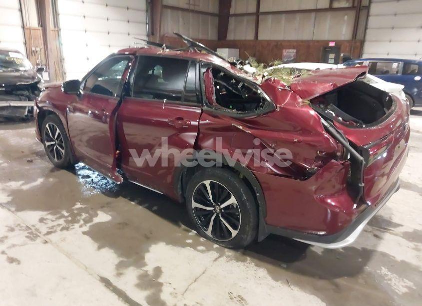 Photo 3 of 2022 Toyota Highlander XSE (VIN 5TDLZRBH8NS201417)