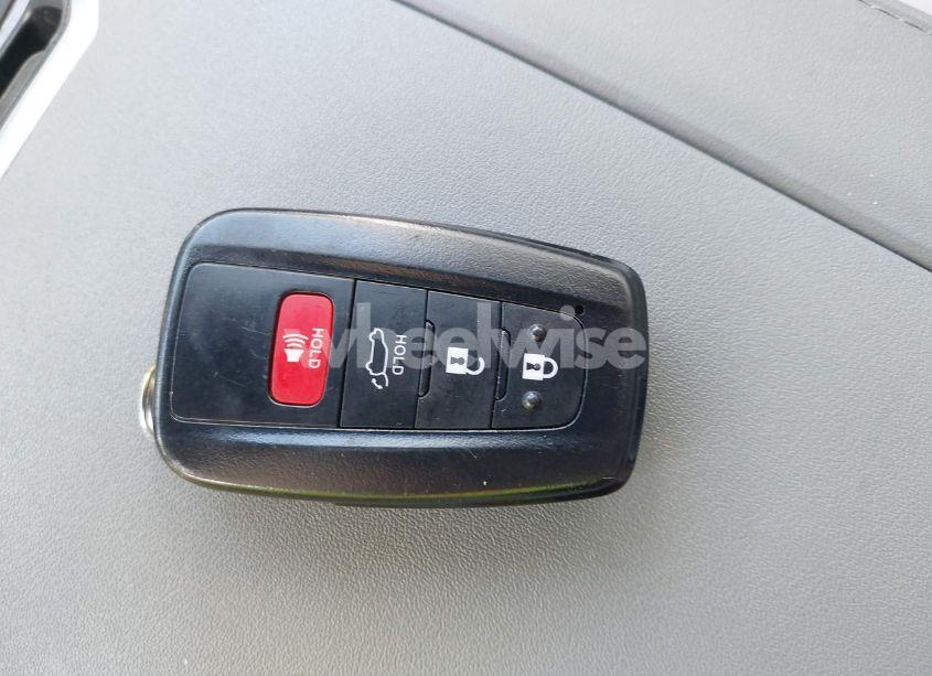 Photo 11 of 2021 Toyota Highlander HYBRID LIMITED (VIN 5TDXBRCH0MS033548)