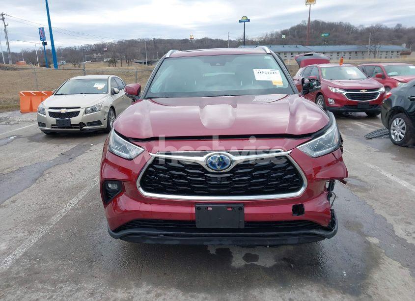 Photo 12 of 2021 Toyota Highlander HYBRID LIMITED (VIN 5TDXBRCH1MS022512)
