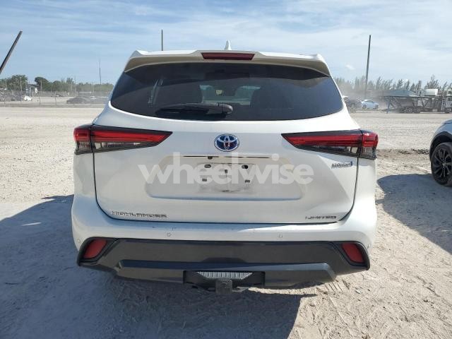 Photo 13 of 2020 TOYOTA HIGHLANDER HYBRID LIMITED (VIN 5TDXBRCH4LS000468)