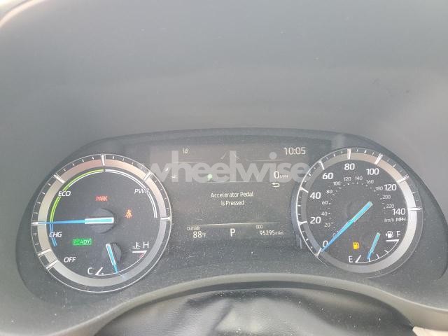 Photo 4 of 2020 TOYOTA HIGHLANDER HYBRID LIMITED (VIN 5TDXBRCH4LS000468)