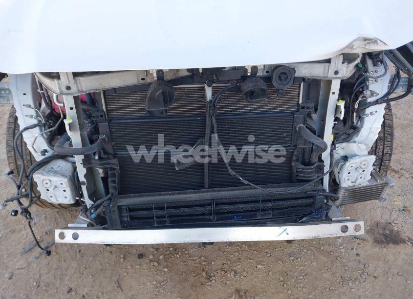 Photo 19 of 2020 Toyota Highlander HYBRID LIMITED (VIN 5TDXBRCH4LS013642)