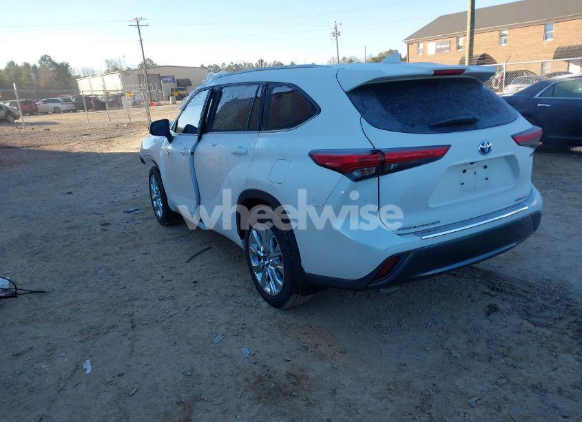 Photo 3 of 2020 Toyota Highlander HYBRID LIMITED (VIN 5TDXBRCH4LS013642)