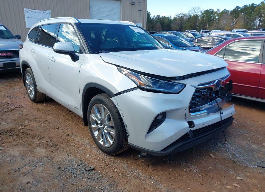 2024 Toyota Highlander HYBRID LIMITED (VIN 5TDXBRCH5RS614759) main photo