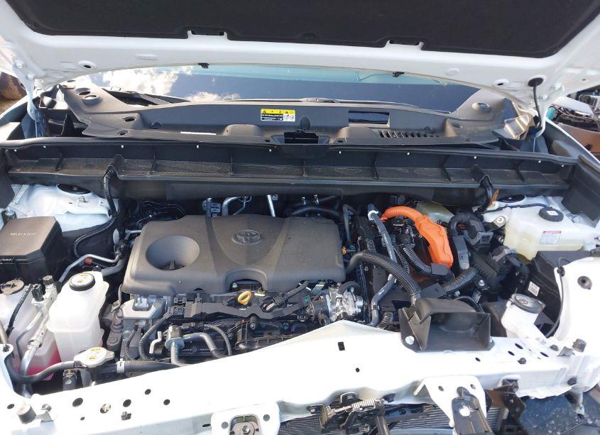 Photo 10 of 2024 Toyota Highlander HYBRID LIMITED (VIN 5TDXBRCH5RS614759)