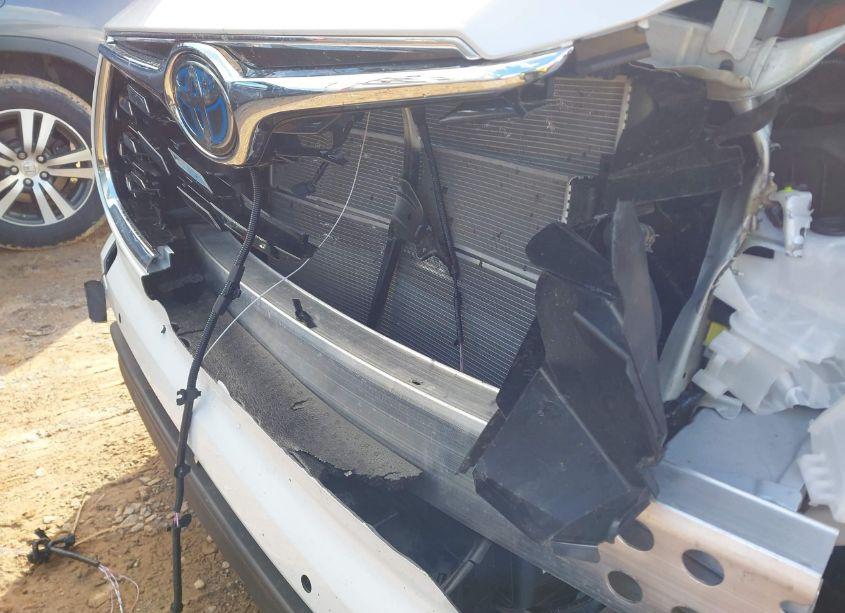 Photo 22 of 2024 Toyota Highlander HYBRID LIMITED (VIN 5TDXBRCH5RS614759)