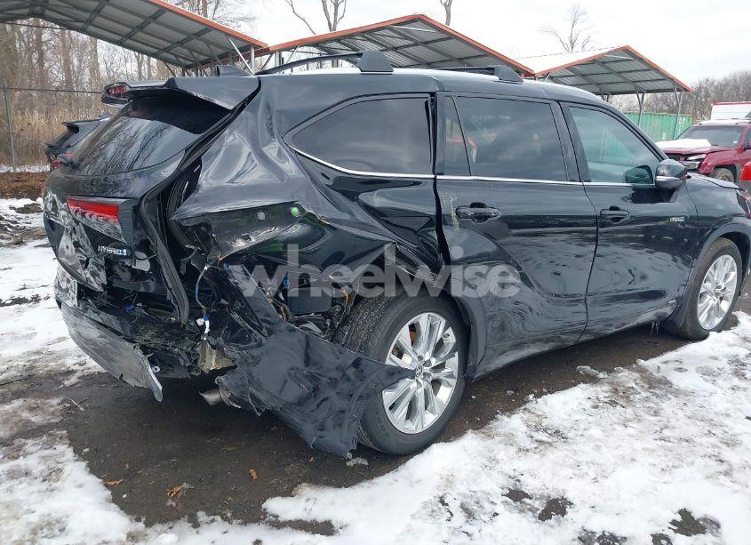 Photo 4 of 2021 Toyota Highlander HYBRID LIMITED (VIN 5TDXBRCH9MS016649)