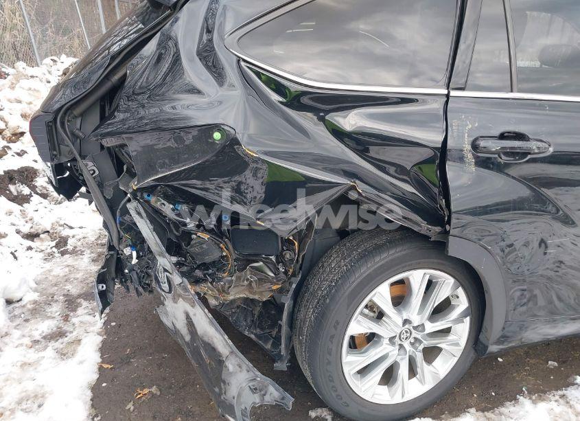 Photo 6 of 2021 Toyota Highlander HYBRID LIMITED (VIN 5TDXBRCH9MS016649)