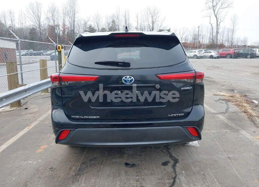 Photo 16 of 2023 Toyota Highlander HYBRID LIMITED (VIN 5TDXBRCHXPS118028)