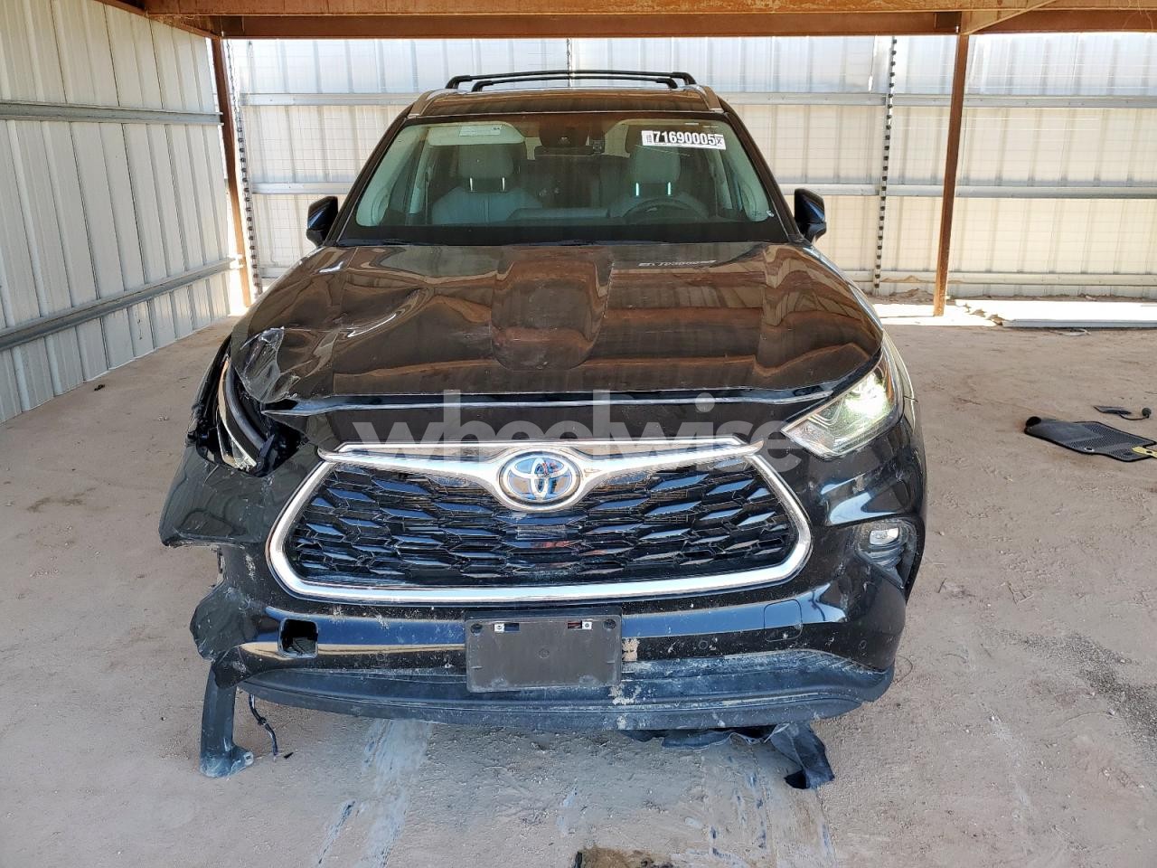 Photo 5 of 2024 TOYOTA HIGHLANDER HYBRID LIMITED (VIN 5TDXBRCHXRS625837)
