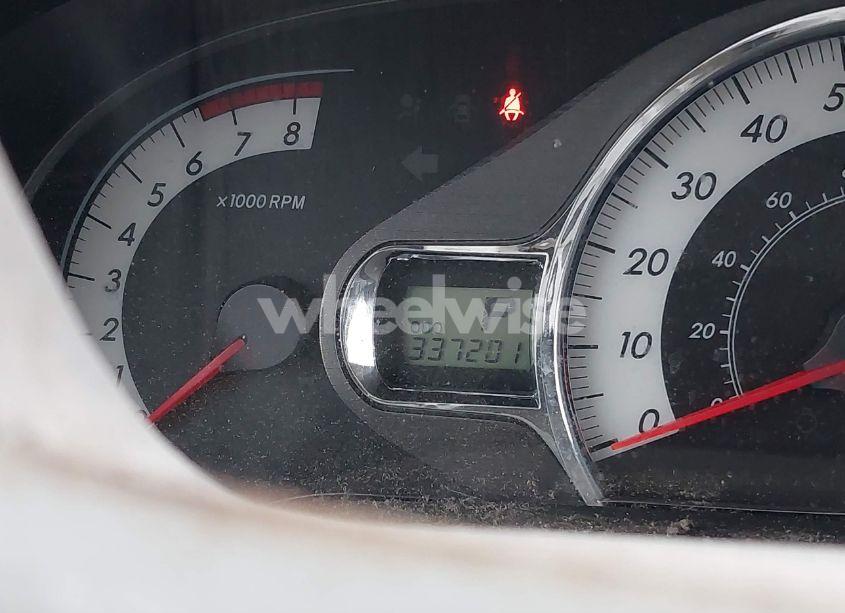 Photo 15 of 2011 Toyota Sienna SPORT (VIN 5TDXK3DC0BS122811)