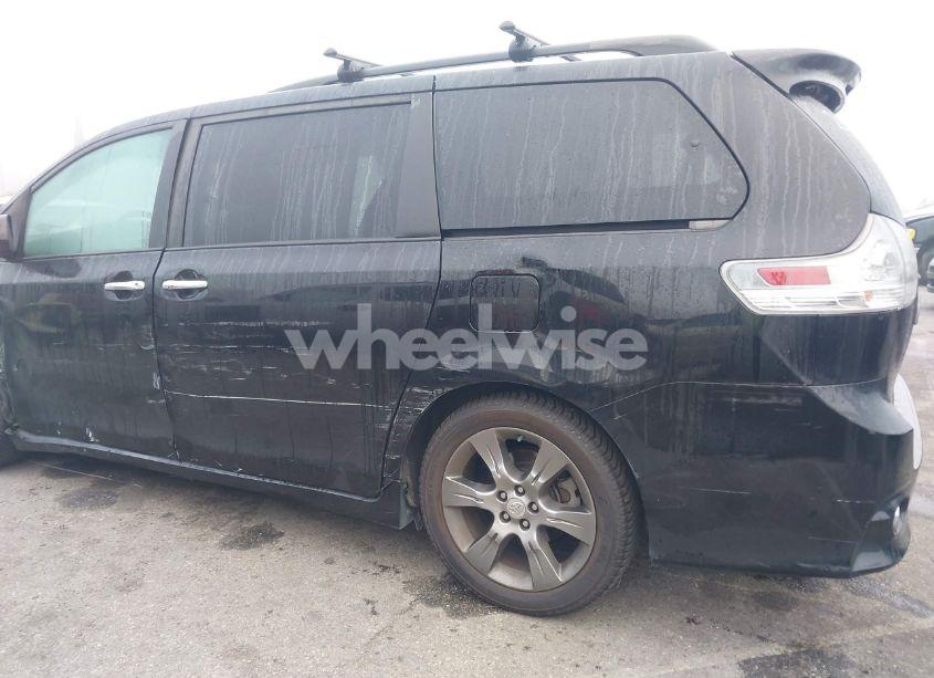 Photo 12 of 2015 Toyota Sienna SE 8 PASSENGER (VIN 5TDXK3DC0FS624644)