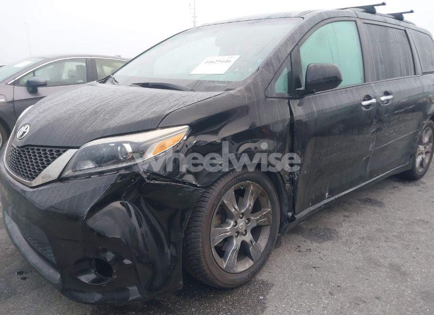 Photo 6 of 2015 Toyota Sienna SE 8 PASSENGER (VIN 5TDXK3DC0FS624644)