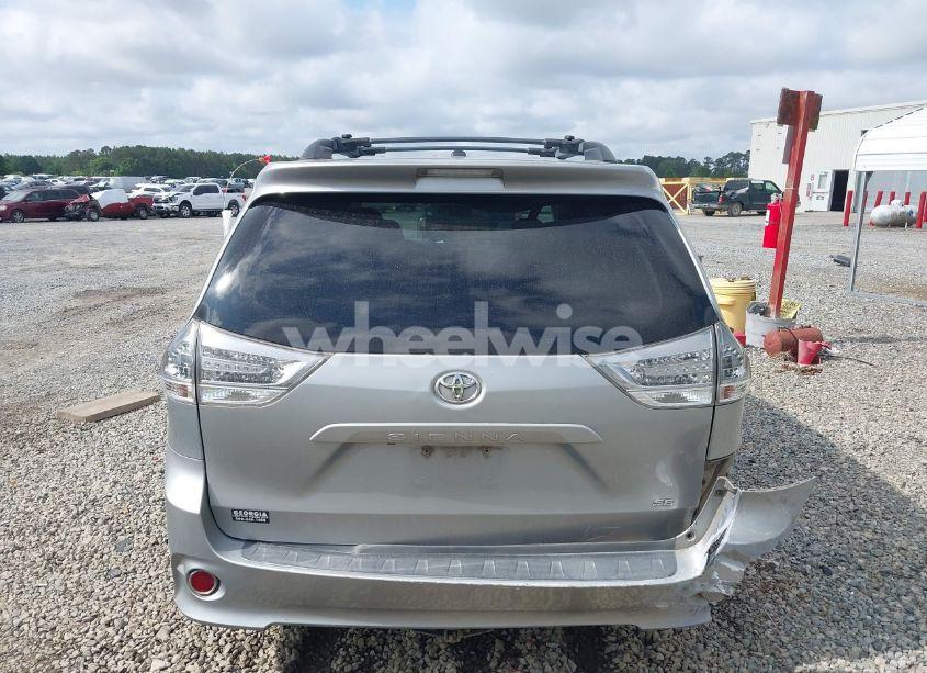 Photo 17 of 2013 Toyota Sienna SE 8 PASSENGER (VIN 5TDXK3DC1DS290542)