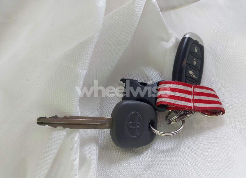 Photo 11 of 2014 Toyota Sienna SE 8 PASSENGER (VIN 5TDXK3DC1ES422510)