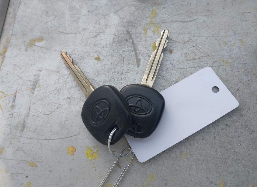 Photo 11 of 2013 Toyota Sienna SE 8 PASSENGER (VIN 5TDXK3DC2DS294356)