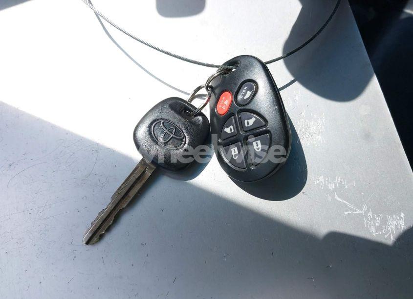 Photo 11 of 2015 Toyota Sienna SE 8 PASSENGER (VIN 5TDXK3DC2FS552698)