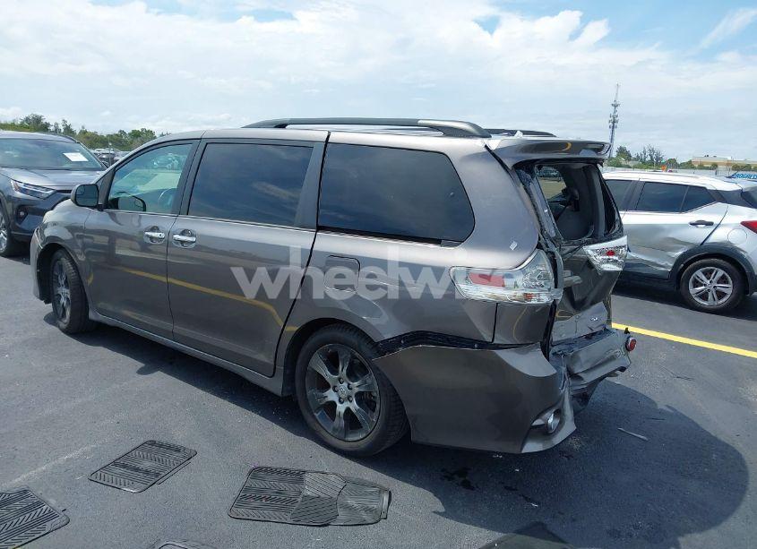 Photo 3 of 2015 Toyota Sienna SE 8 PASSENGER (VIN 5TDXK3DC2FS552698)