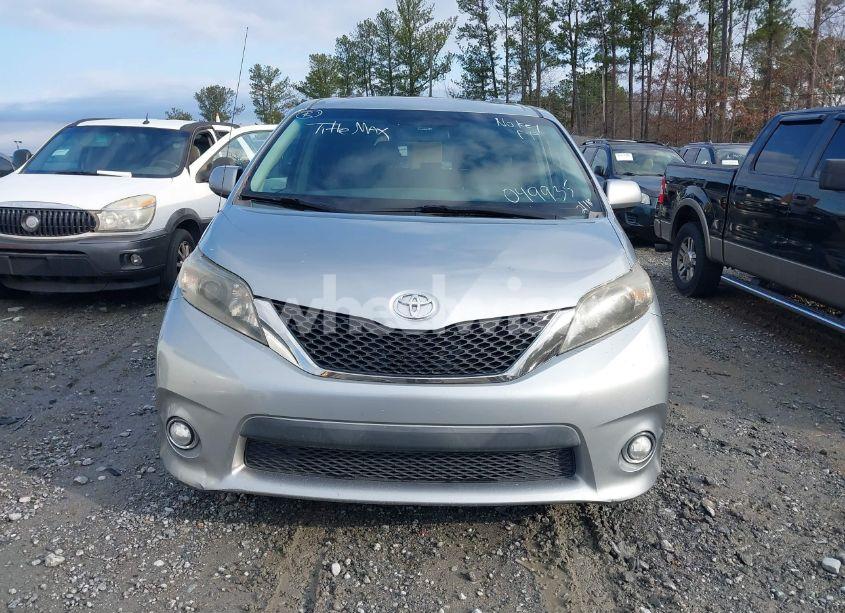 Photo 12 of 2011 Toyota Sienna SPORT (VIN 5TDXK3DC3BS049935)