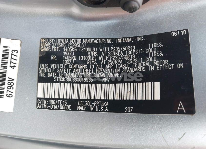 Photo 9 of 2011 Toyota Sienna SPORT (VIN 5TDXK3DC3BS049935)