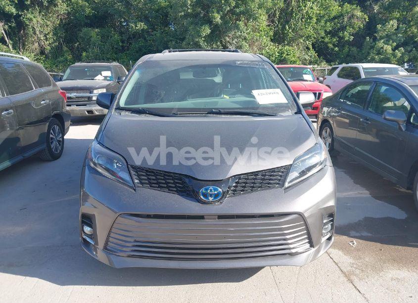 Photo 12 of 2015 Toyota Sienna SE 8 PASSENGER (VIN 5TDXK3DC3FS684448)