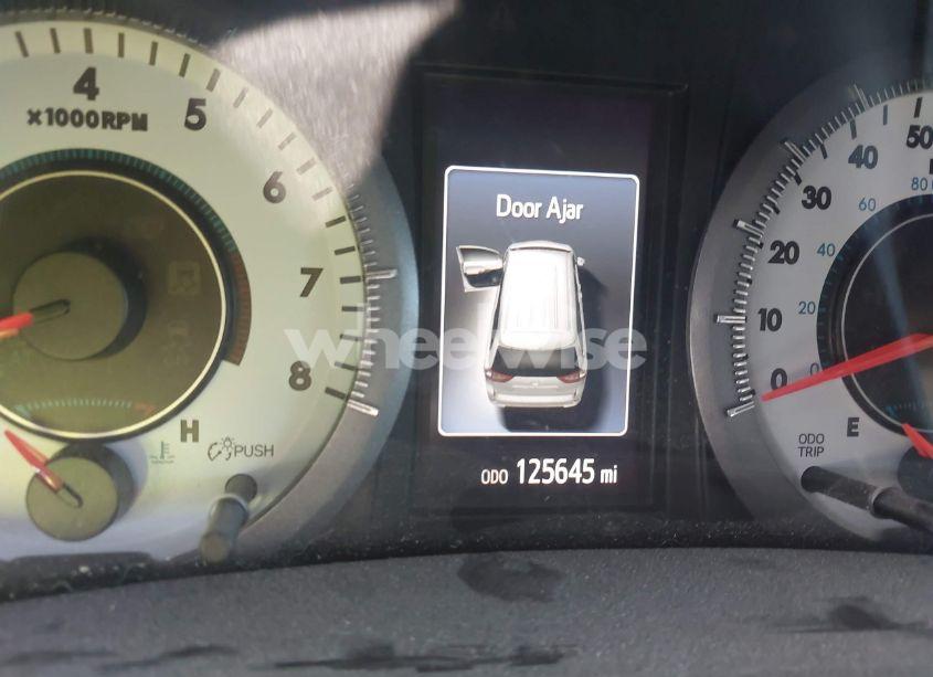 Photo 15 of 2015 Toyota Sienna SE 8 PASSENGER (VIN 5TDXK3DC3FS684448)