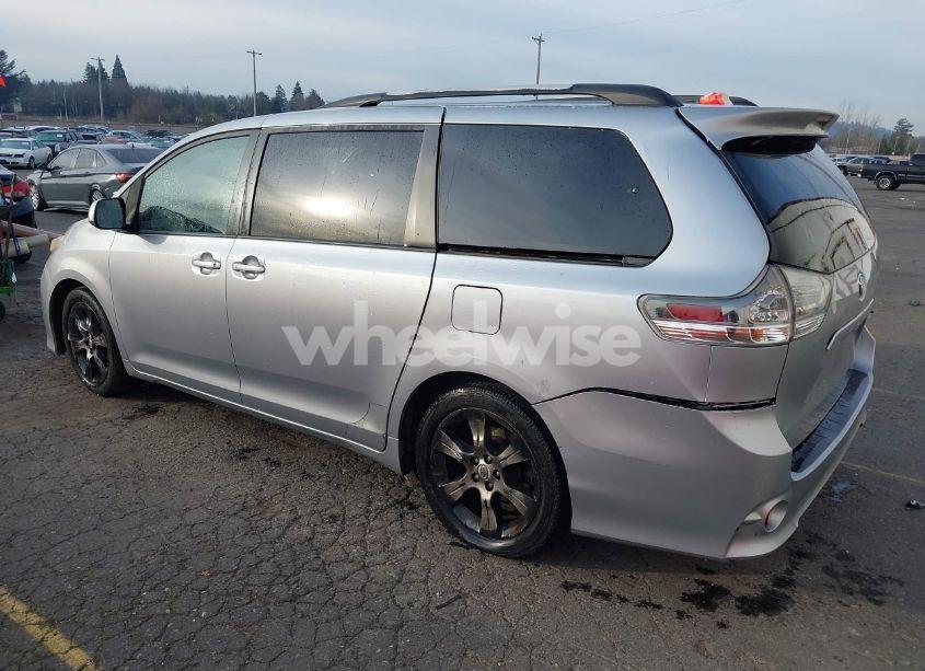 Photo 3 of 2011 Toyota Sienna SPORT (VIN 5TDXK3DC4BS070311)