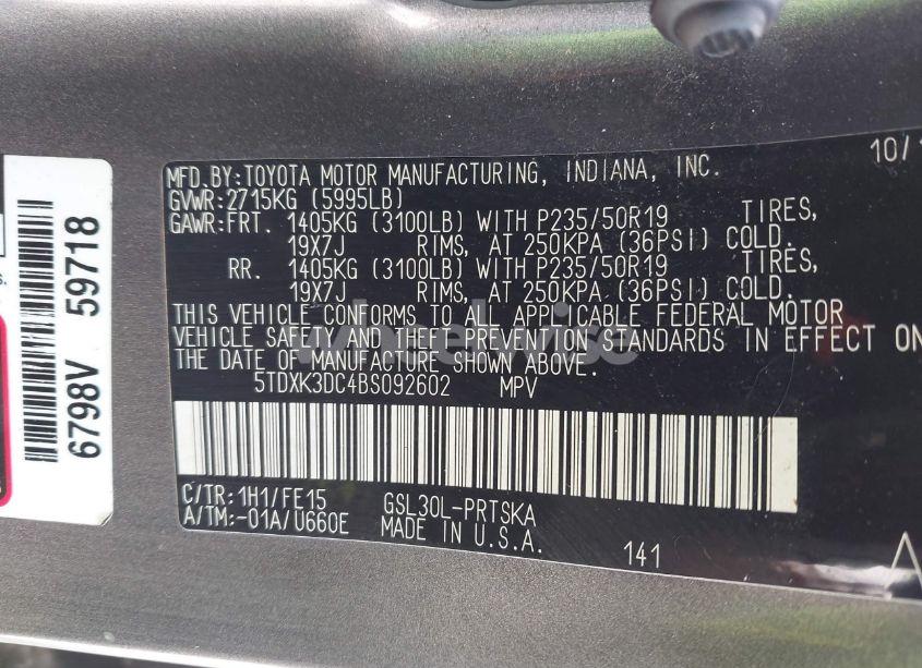 Photo 9 of 2011 Toyota Sienna SE (VIN 5TDXK3DC4BS092602)