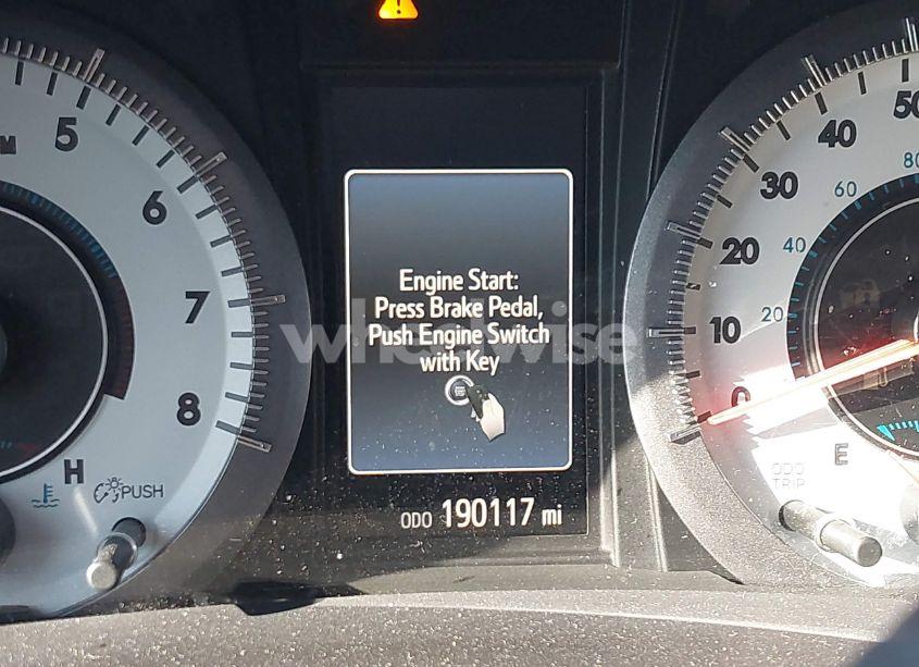 Photo 15 of 2015 Toyota Sienna SPORT (VIN 5TDXK3DC4FS583841)