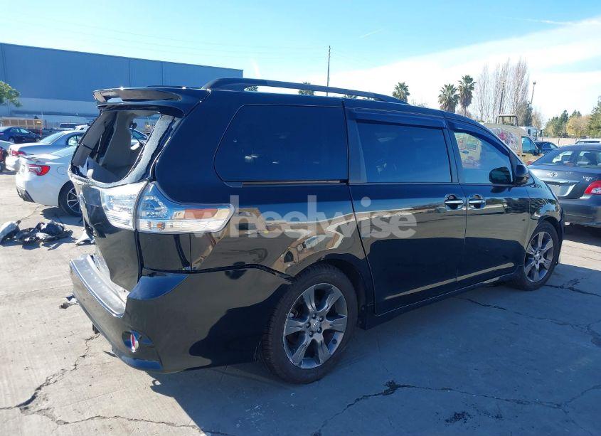 Photo 4 of 2015 Toyota Sienna SPORT (VIN 5TDXK3DC4FS583841)