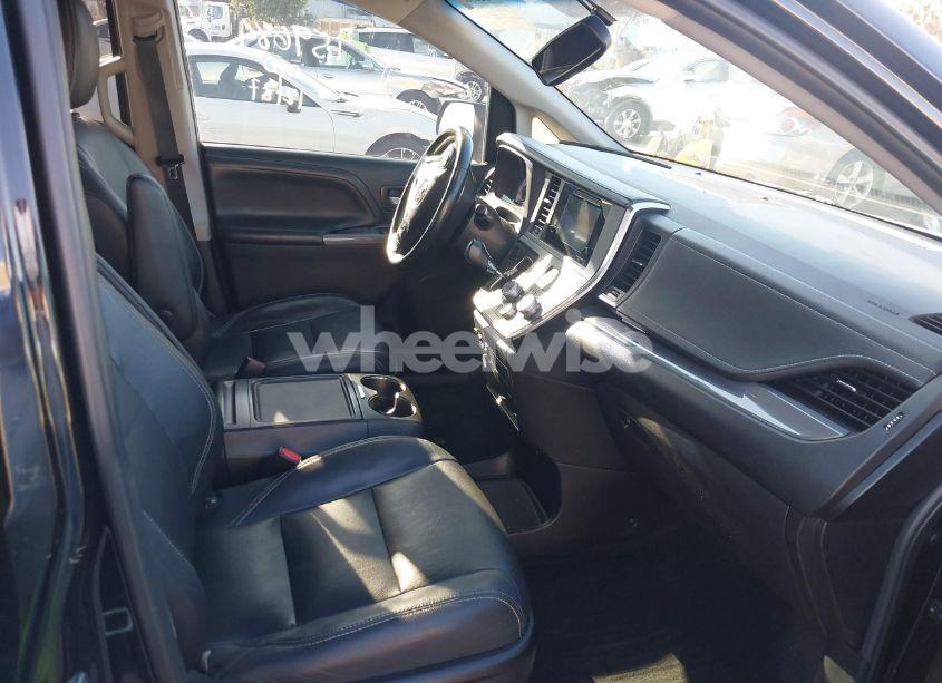 Photo 5 of 2015 Toyota Sienna SPORT (VIN 5TDXK3DC4FS583841)