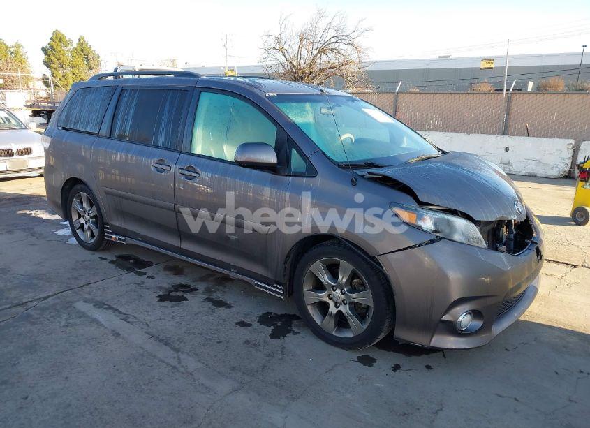 2011 Toyota Sienna SPORT (VIN 5TDXK3DC5BS064260) main photo