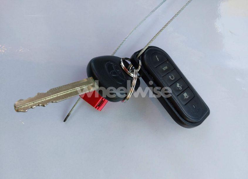 Photo 11 of 2011 Toyota Sienna SPORT (VIN 5TDXK3DC5BS064260)