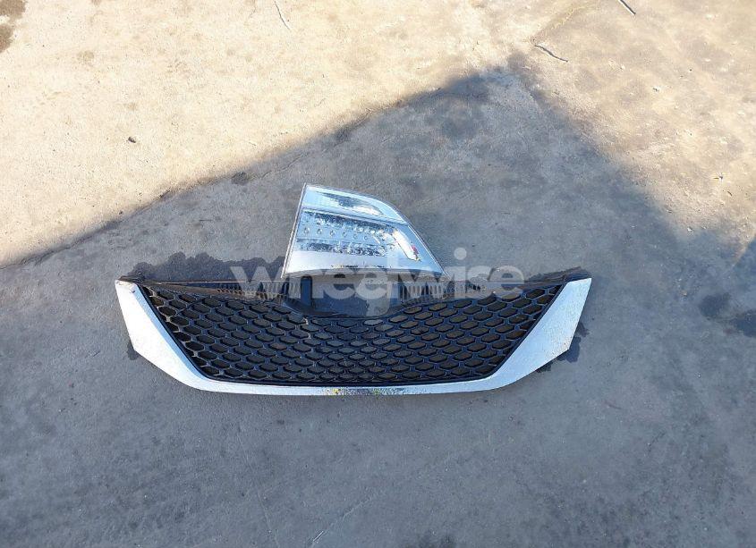 Photo 12 of 2011 Toyota Sienna SPORT (VIN 5TDXK3DC5BS064260)