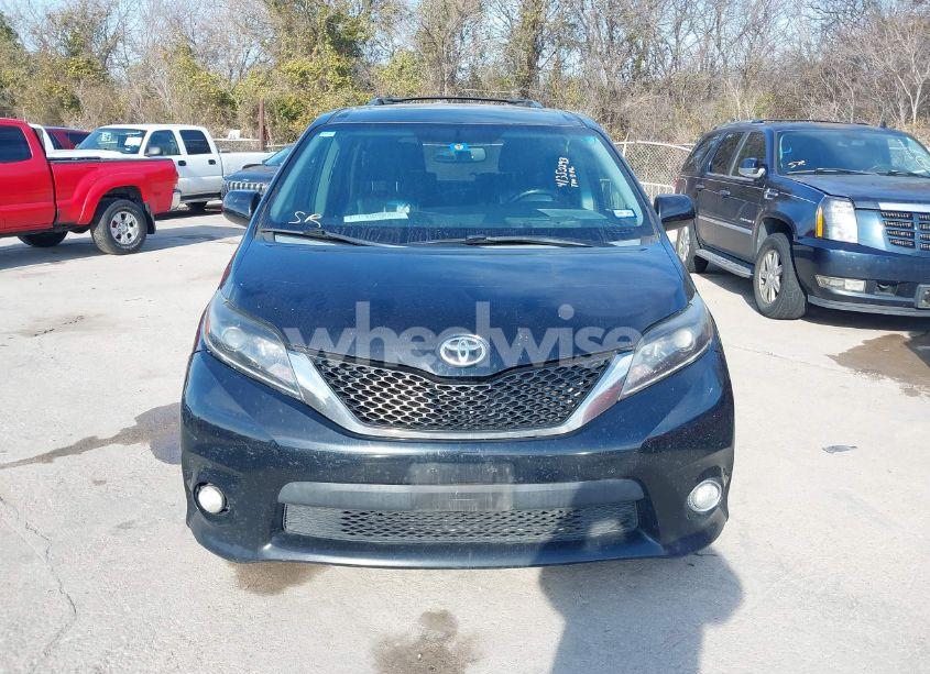 Photo 12 of 2015 Toyota Sienna SPORT (VIN 5TDXK3DC6FS600476)