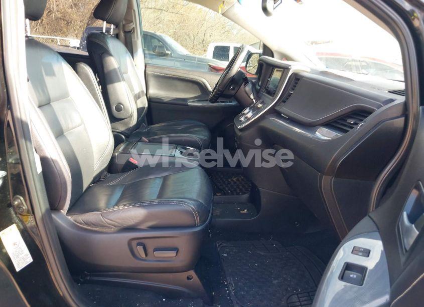 Photo 5 of 2015 Toyota Sienna SPORT (VIN 5TDXK3DC6FS600476)