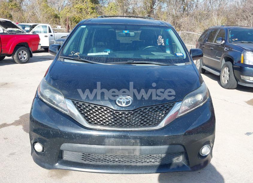 Photo 6 of 2015 Toyota Sienna SPORT (VIN 5TDXK3DC6FS600476)