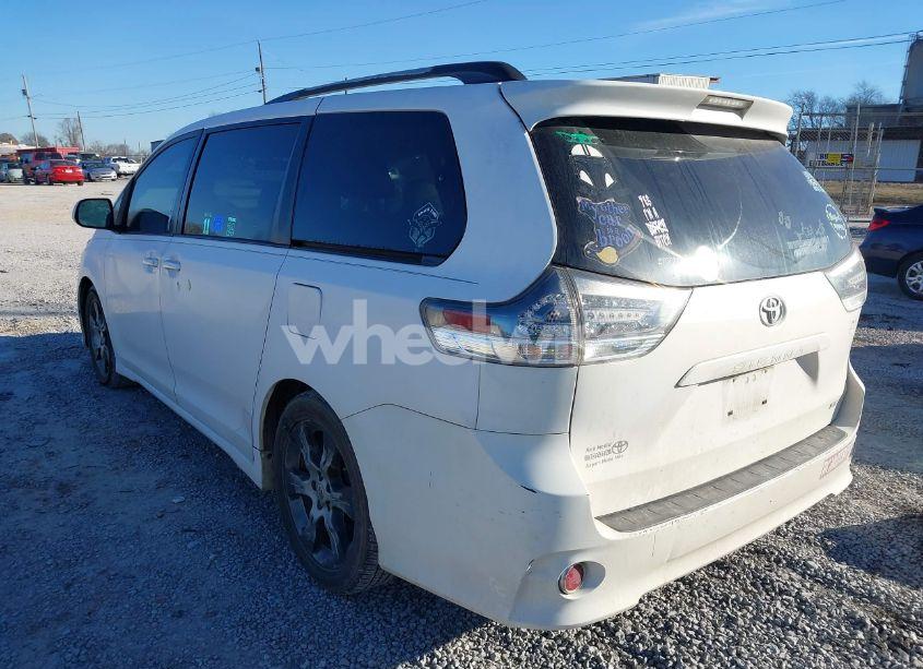 Photo 3 of 2011 Toyota Sienna SPORT (VIN 5TDXK3DC7BS029302)