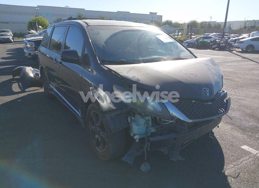 Photo 14 of 2012 Toyota Sienna SE 8 PASSENGER (VIN 5TDXK3DC7CS220994)