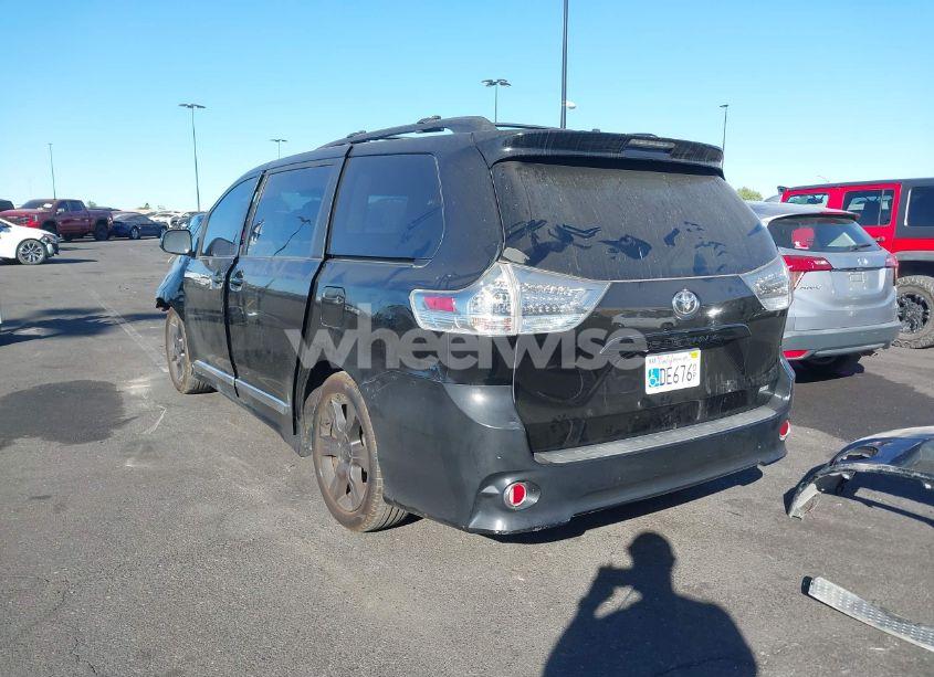 Photo 15 of 2012 Toyota Sienna SE 8 PASSENGER (VIN 5TDXK3DC7CS220994)