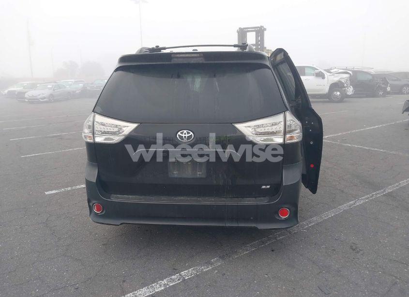 Photo 17 of 2012 Toyota Sienna SE 8 PASSENGER (VIN 5TDXK3DC7CS220994)