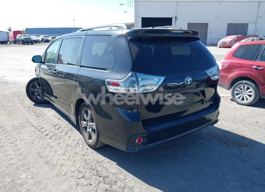 Photo 3 of 2015 Toyota Sienna SE PREMIUM 8 PASSENGER (VIN 5TDXK3DC7FS631929)