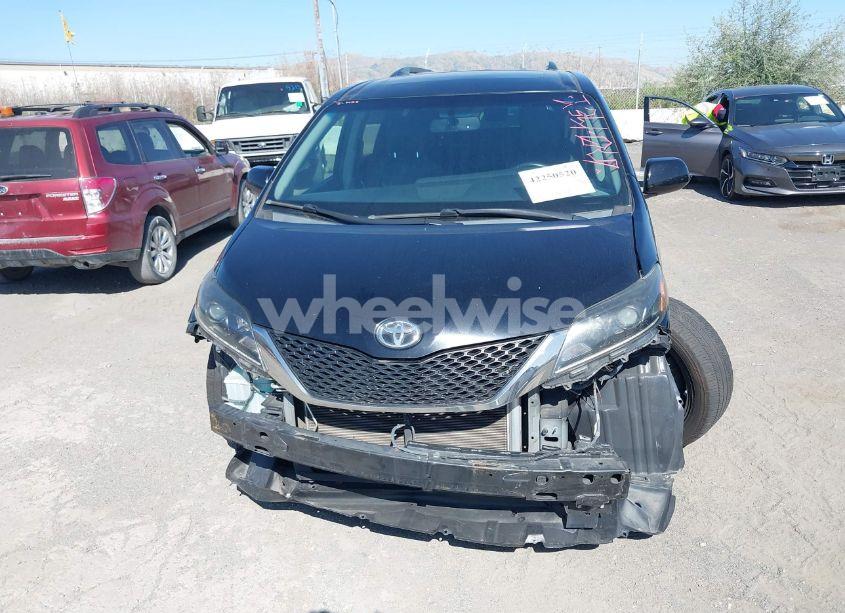 Photo 6 of 2015 Toyota Sienna SE PREMIUM 8 PASSENGER (VIN 5TDXK3DC7FS631929)