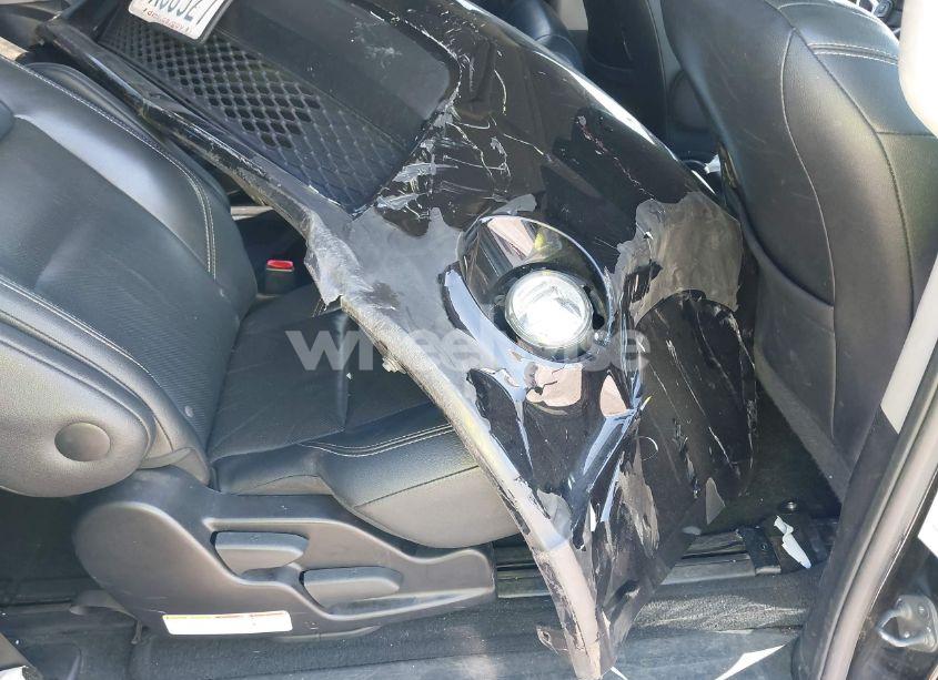 Photo 8 of 2015 Toyota Sienna SE PREMIUM 8 PASSENGER (VIN 5TDXK3DC7FS631929)