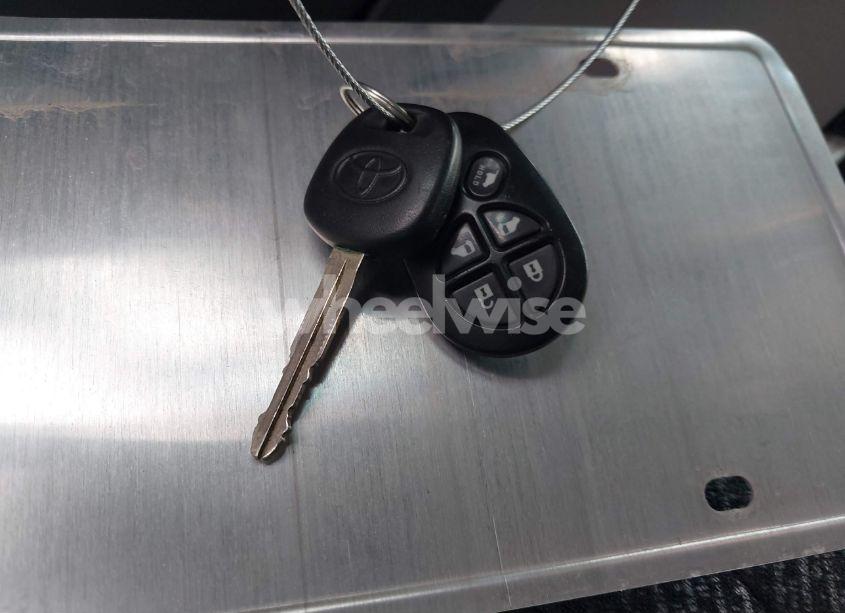 Photo 11 of 2012 Toyota Sienna SE 8 PASSENGER (VIN 5TDXK3DC8CS276491)